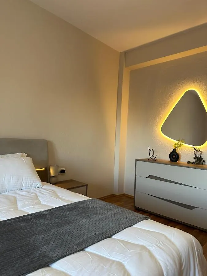Villa Malo Guesthouse contacts