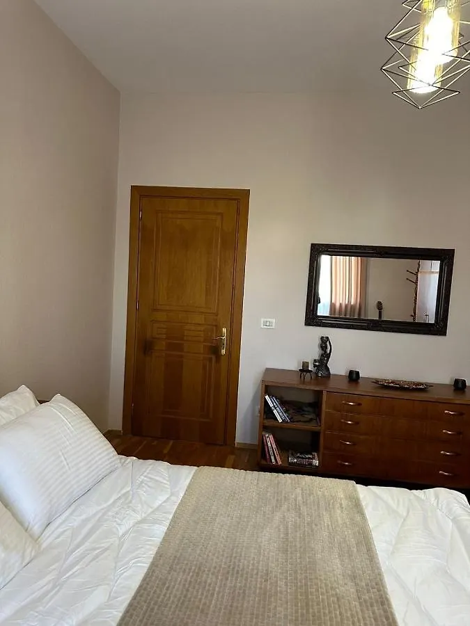 Guest house Villa Malo Guesthouse Korce